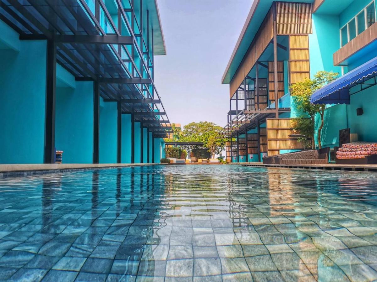 Beach Walk Boutique Resort Bangsaen Dış mekan fotoğraf