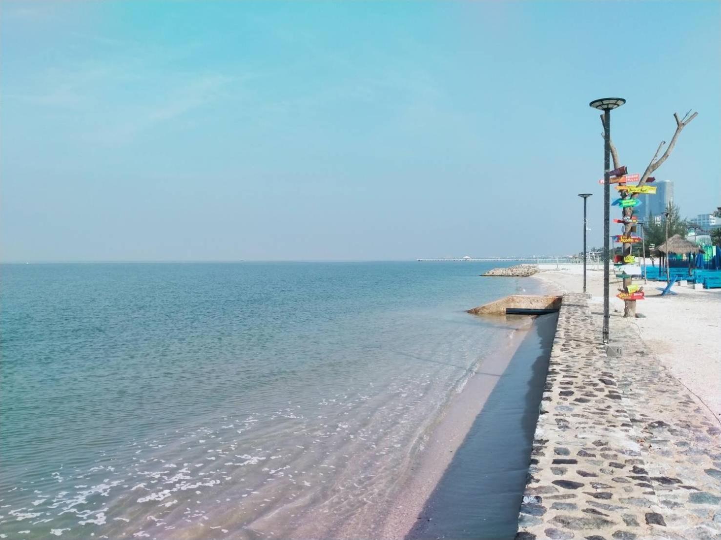 Beach Walk Boutique Resort Bangsaen Dış mekan fotoğraf