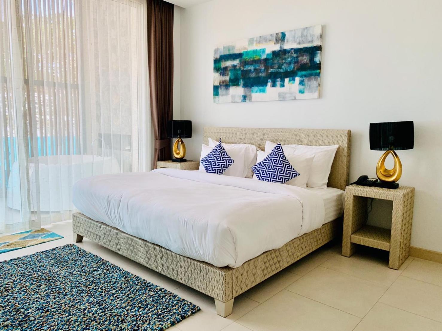 Beach Walk Boutique Resort Bangsaen Oda fotoğraf