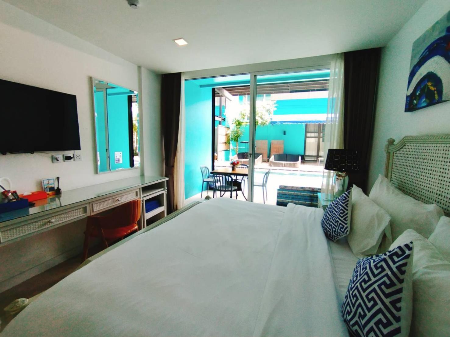Beach Walk Boutique Resort Bangsaen Oda fotoğraf