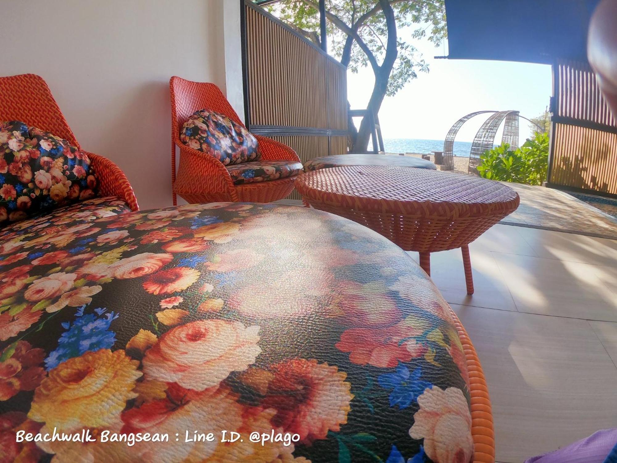 Beach Walk Boutique Resort Bangsaen Oda fotoğraf